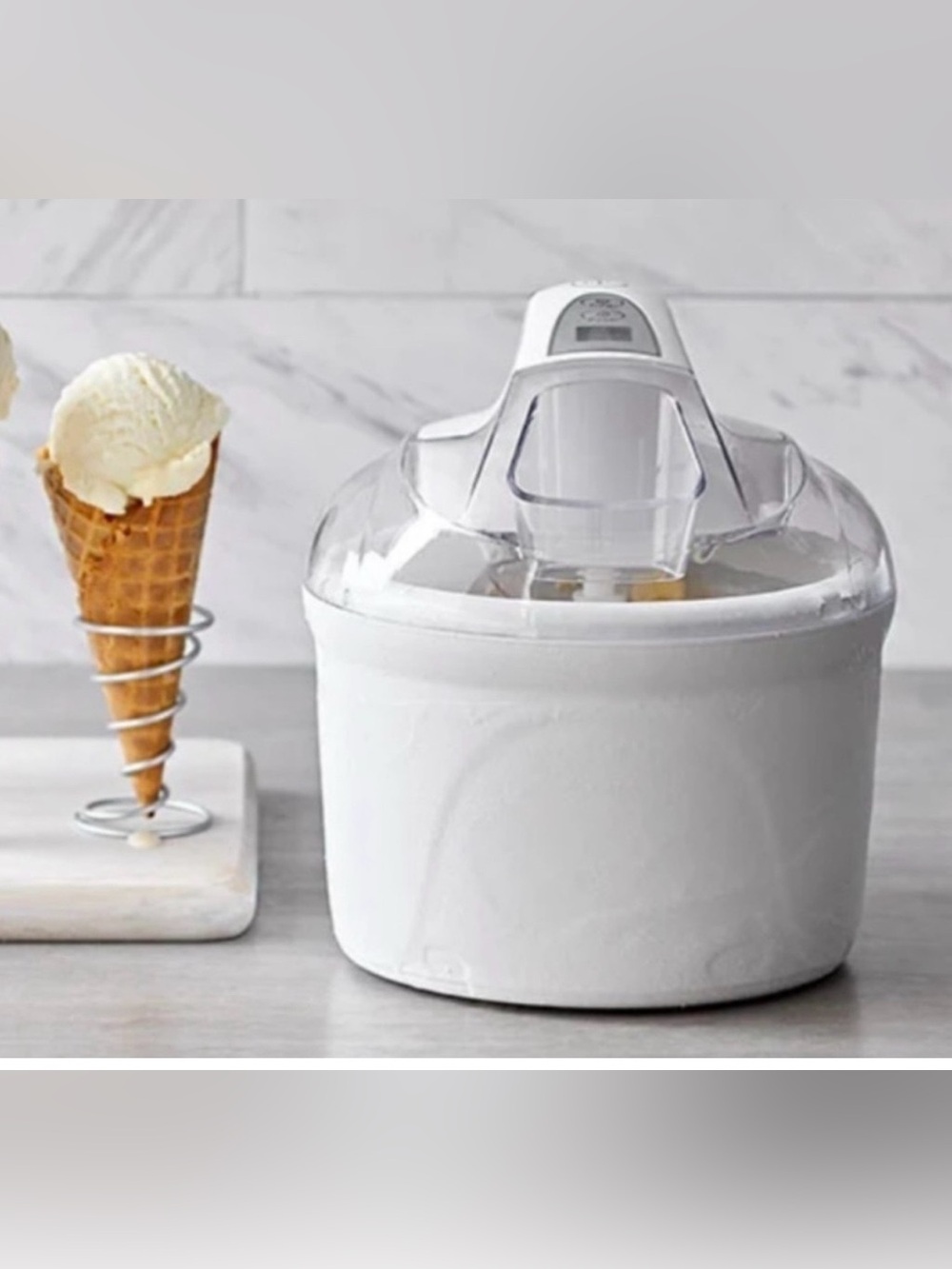 Pampered Chef Ice Cream machine and extra cover - Picture 2 of 7